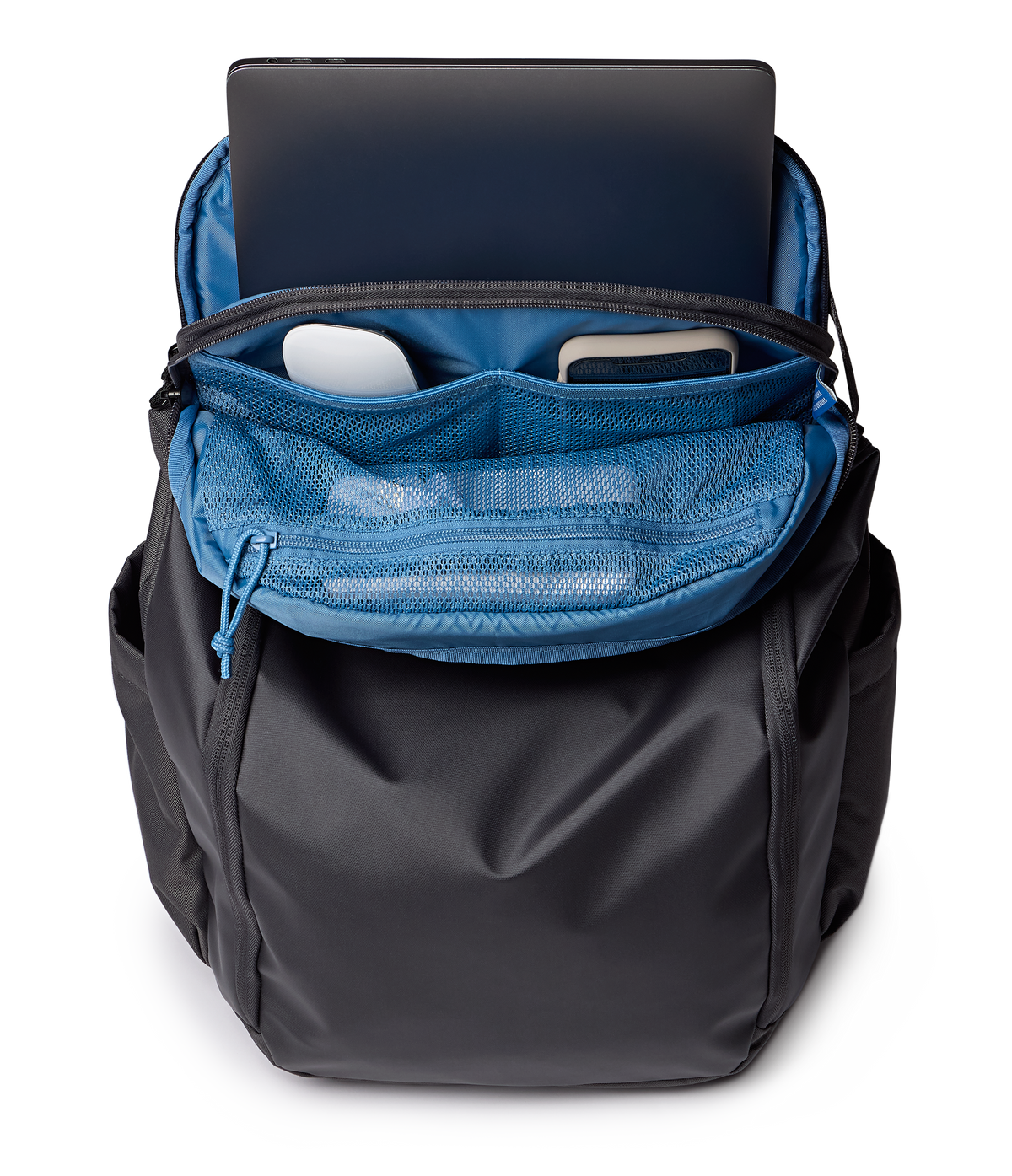 22-carry-on-luggage-travel-pack-30l-smokey-grit-set-j8 JS0A86ETDMX-DET2.png