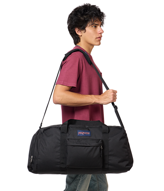 weekender-large-duffel-n0 JS0A85VE008-MODEL.png