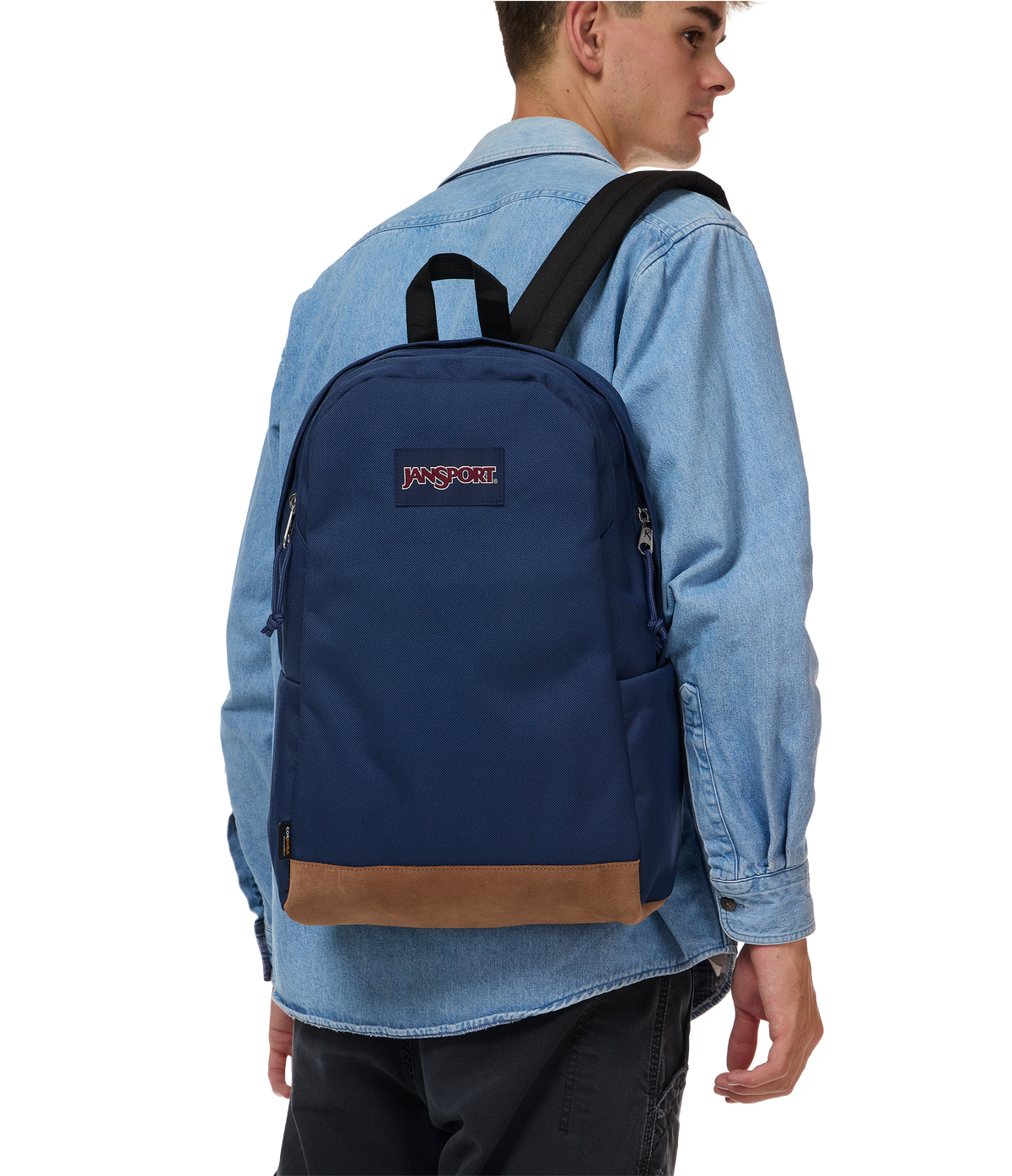 right-pack-sleek-d8 JS0A897X003-MODEL.png